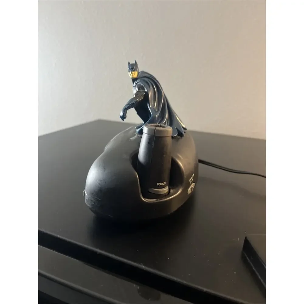 Vintage Batman Alarm Clock With Bat-Signal Digital Projector. Tested!